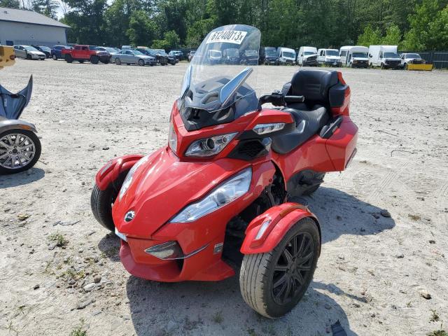 2BXNBBC16DV000880 - 2013 CAN-AM SPYDER ROA RT RED photo 2