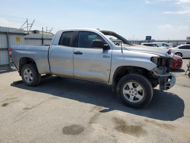 5TFUY5F12EX392677 - 2014 TOYOTA TUNDRA DOUBLE CAB SR/SR5 GRAY photo 4