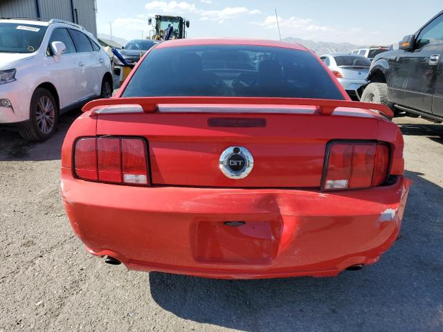 1ZVFT82H355179743 - 2005 FORD MUSTANG GT RED photo 6