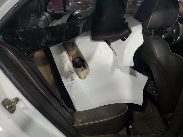 1G1ZG5E76CF377173 - 2012 CHEVROLET MALIBU LTZ თეთრი ფოტო 10