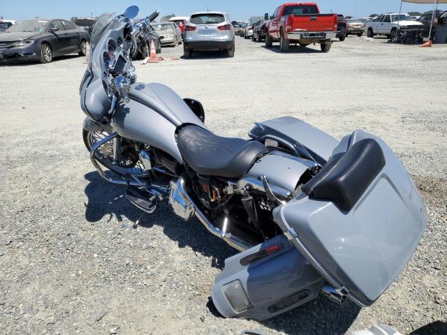 1HD1FCW325Y680075 - 2005 HARLEY-DAVIDSON FLHTCUI 灰色 照片 3