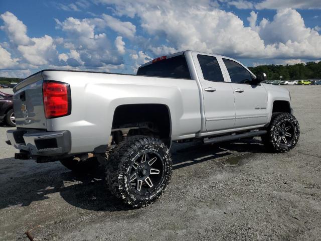 1GCRCREC1JZ158088 - 2018 CHEVROLET SILVERADO C1500 LT 银色 照片 3