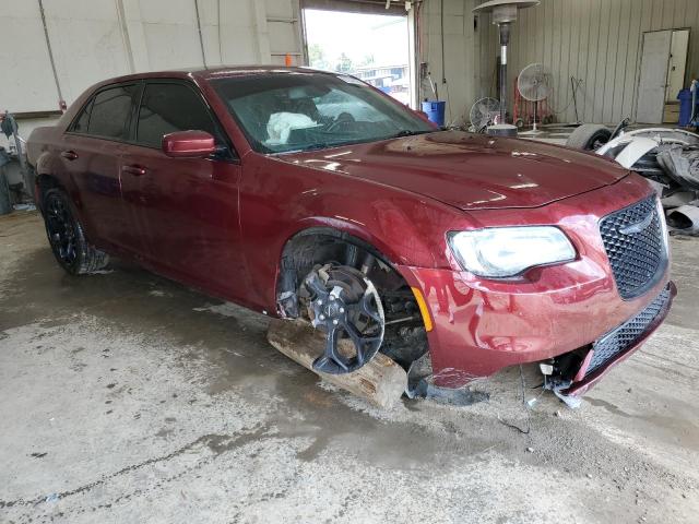 2C3CCABG8KH682715 - 2019 CHRYSLER 300 S MAROON photo 4