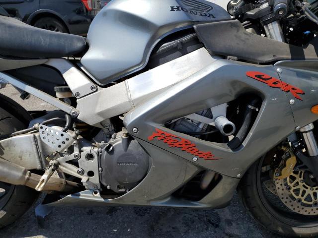 JH2SC44021M103875 - 2001 HONDA CBR900 RR GRAY photo 9