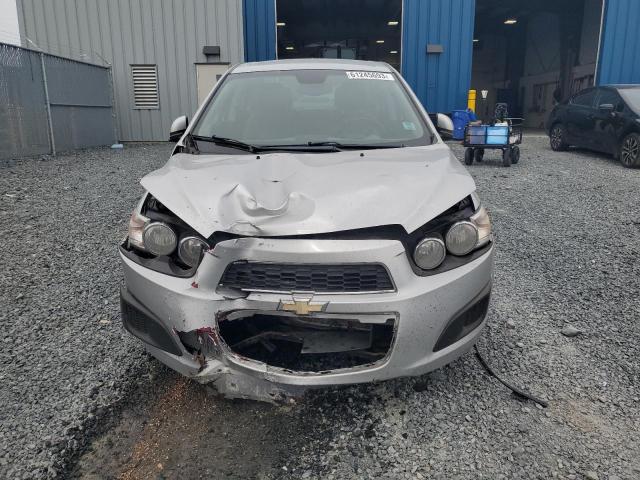 1G1JA5EH8C4125024 - 2012 CHEVROLET SONIC LS 银色 照片 5