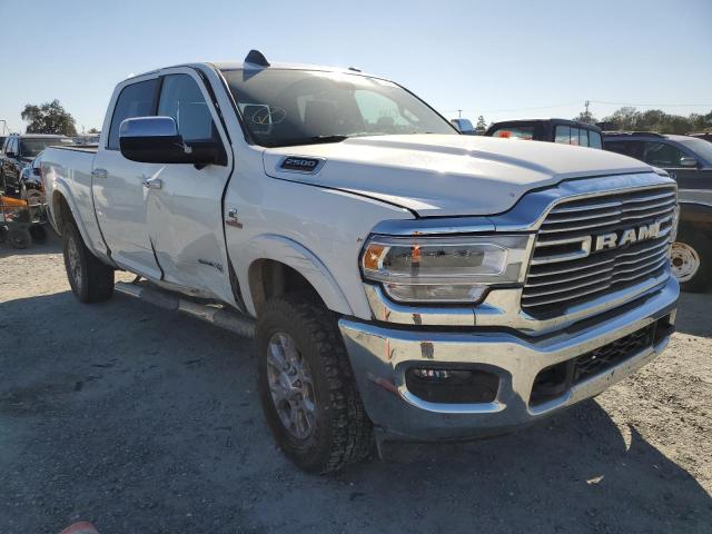 3C6UR5FL2KG729225 - 2019 RAM 2500 LARAMIE WHITE photo 1