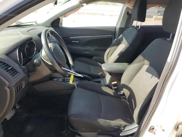 JA4AR3AU9JZ024544 - 2018 MITSUBISHI OUTLANDER ES WHITE photo 7