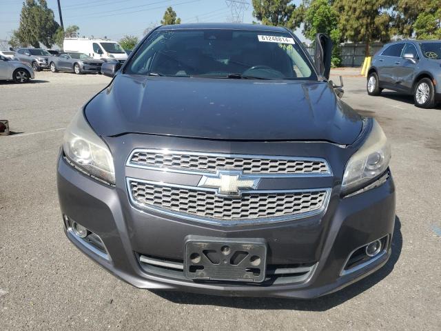 1G11J5SXXDF169527 - 2013 CHEVROLET MALIBU LTZ ნაცრისფერი ფოტო 5