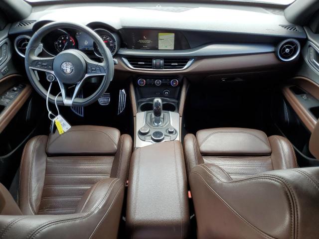 ZASPAKBN7K7C29504 - 2019 ALFA ROMEO STELVIO TI WHITE photo 8