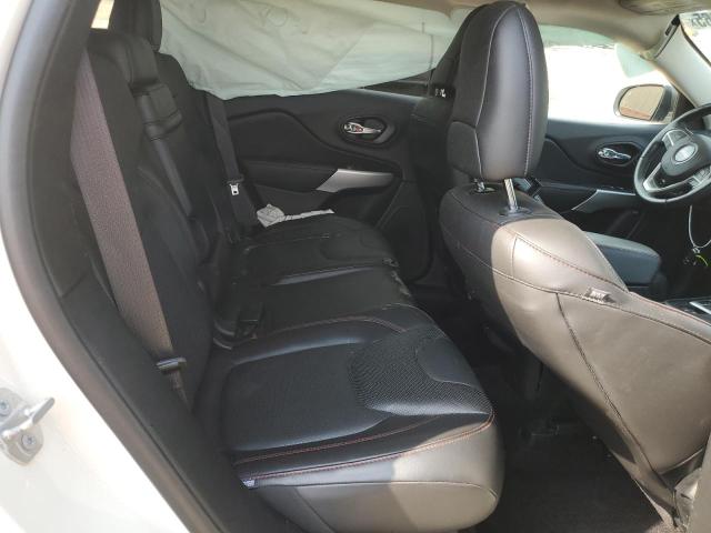 1C4PJMBX0JD610455 - 2018 JEEP CHEROKEE TRAILHAWK WHITE photo 11