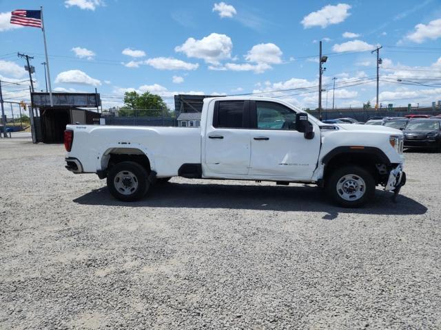 1GT59LE74NF353915 - 2022 GMC SIERRA K2500 HEAVY DUTY WHITE photo 13