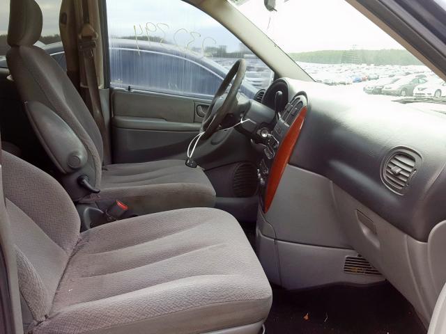 1A4GP45RX6B760694 - 2006 CHRYSLER TOWN & COUNTRY  photo 5