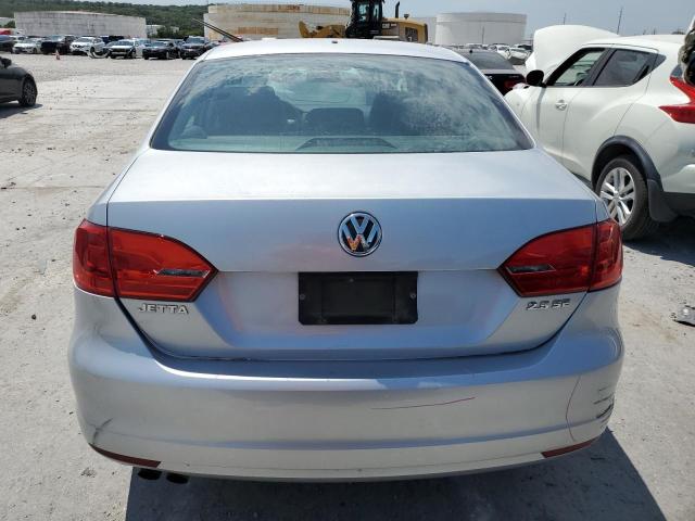 3VWBX7AJ8BM108254 - 2011 VOLKSWAGEN JETTA SE SILVER photo 6