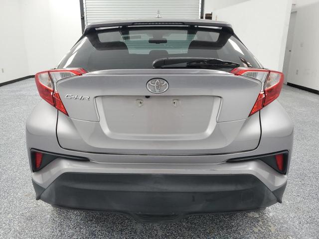 NMTKHMBX5JR018431 - 2018 TOYOTA C-HR XLE SILVER photo 6