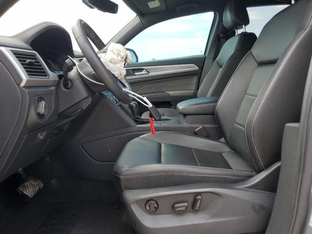 1V2WC2CAXMC219889 - 2021 VOLKSWAGEN ATLAS CROS SE رمادي صورة 7