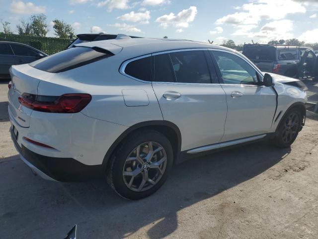 5UX2V1C02M9H22519 - 2021 BMW X4 XDRIVE30I WHITE photo 3