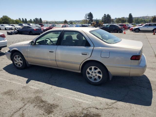 JT2BF22K8X0180476 - 1999 TOYOTA CAMRY LE TAN photo 2