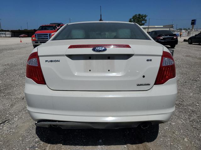 3FAHP0HGXCR264661 - 2012 FORD FUSION SE WHITE photo 6