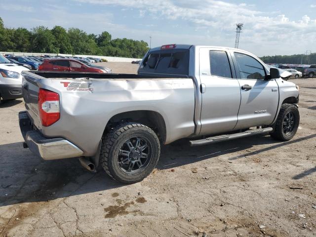 5TFUW5F12EX362987 - 2014 TOYOTA TUNDRA DOUBLE CAB SR/SR5 SILVER photo 3