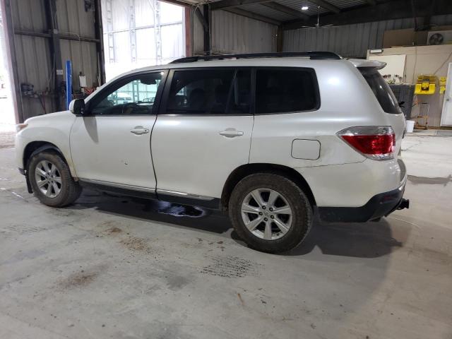 5TDZK3EH1DS094426 - 2013 TOYOTA HIGHLANDER BASE أبيض صورة 2