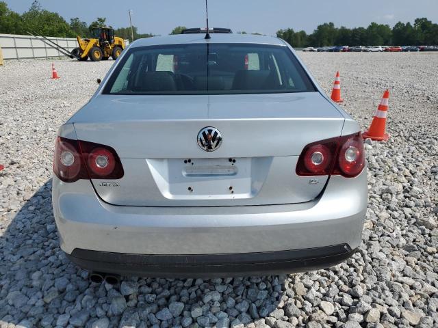 3VWRZ7AJ9AM130514 - 2010 VOLKSWAGEN JETTA SE SILVER photo 6