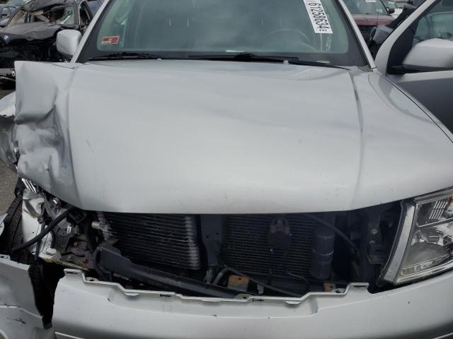 5N1AR18W26C671357 - 2006 NISSAN PATHFINDER LE 银色 照片 12