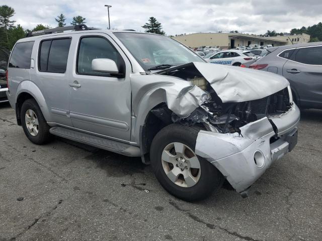 5N1AR18W26C671357 - 2006 NISSAN PATHFINDER LE 银色 照片 4