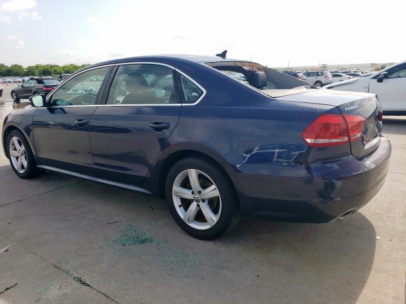 1VWBP7A31DC015789 - 2013 VOLKSWAGEN PASSAT SE BLUE photo 2