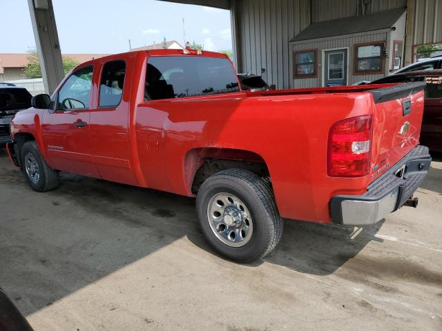 1GCRCREA9BZ358779 - 2011 CHEVROLET SILVERADO C1500  LS RED photo 2