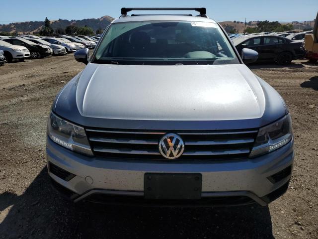 3VV3B7AX5LM036510 - 2020 VOLKSWAGEN TIGUAN SE SILVER photo 5