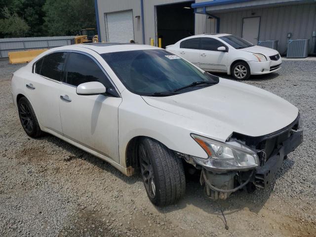 1N4AA5AP2AC853404 - 2010 NISSAN MAXIMA S WHITE photo 4