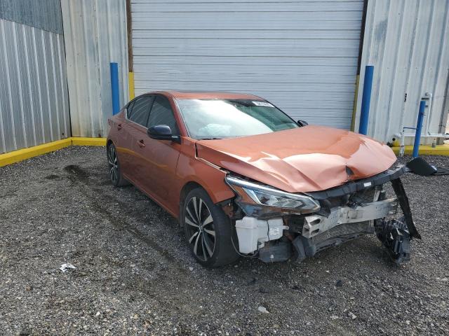 1N4BL4CV0KN323605 - 2019 NISSAN ALTIMA SR ORANGE photo 4