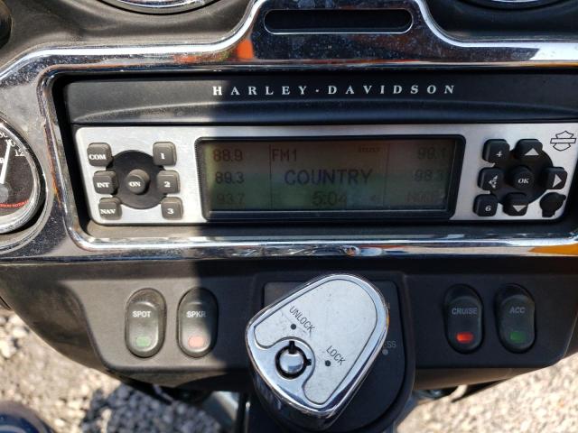 1HD1FCW106Y700548 - 2006 HARLEY-DAVIDSON FLHTCUI 蓝色 照片 9