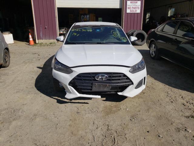 KMHTG6AF5KU016684 - 2019 HYUNDAI VELOSTER BASE WHITE photo 5