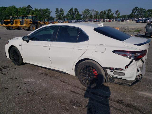 4T1G11AK7PU828322 - 2023 TOYOTA CAMRY SE NIGHT SHADE WHITE photo 2