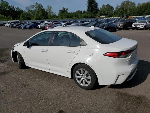 5YFEPMAE9MP197300 - 2021 TOYOTA COROLLA LE WHITE photo 2