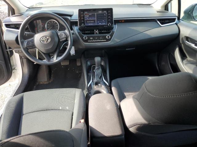 5YFEPMAE9MP197300 - 2021 TOYOTA COROLLA LE WHITE photo 8