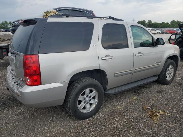 1GKFK33049R239288 - 2009 GMC YUKON SLT GOLD photo 3