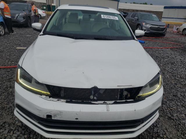 3VWDB7AJ2JM254610 - 2018 VOLKSWAGEN JETTA SE WHITE photo 5