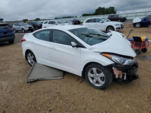 5NPDH4AEXDH390545 - 2013 HYUNDAI ELANTRA GLS WHITE photo 4