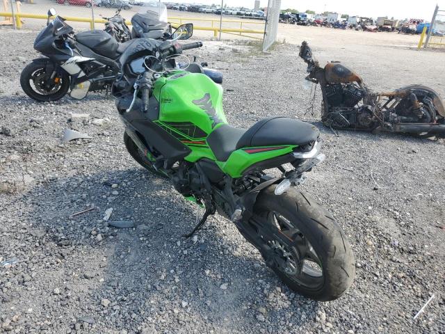 ML5EXER16PDA89969 - 2023 KAWASAKI EX650 R Жасыл фото 3