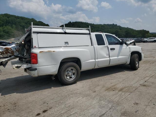 1D7RE2BK9BS586553 - 2011 DODGE DAKOTA ST WHITE photo 3