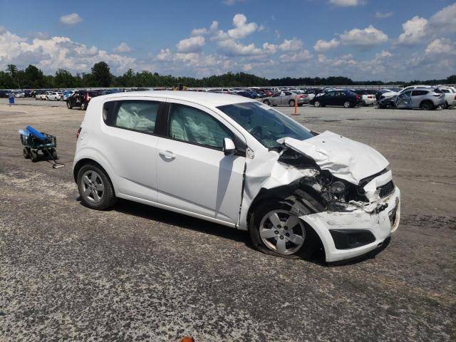 1G1JA6SH3G4153040 - 2016 CHEVROLET SONIC LS WHITE photo 4