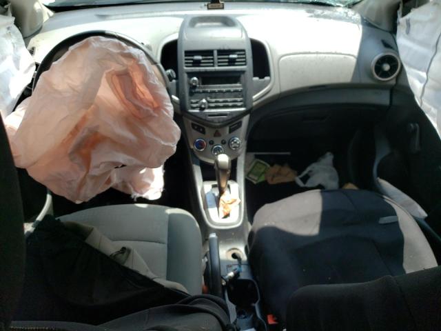 1G1JA6SH3G4153040 - 2016 CHEVROLET SONIC LS 白色 照片 8