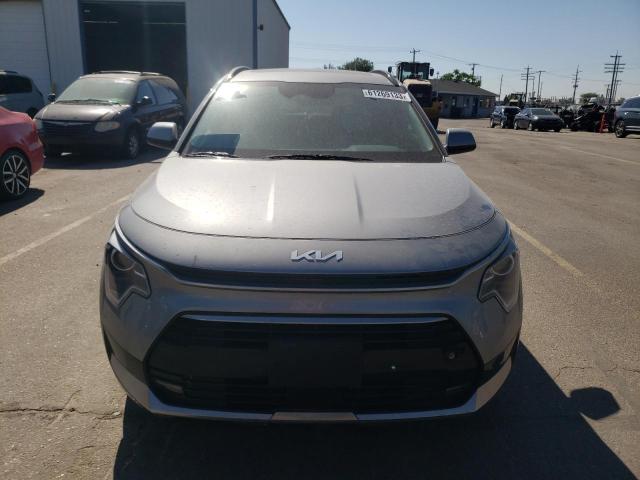 KNDCR3LE2P5065828 - 2023 KIA NIRO EX GRAY photo 5