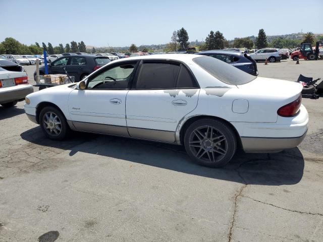 2G4WF5218X1630578 - 1999 BUICK REGAL GS Ақ фото 2