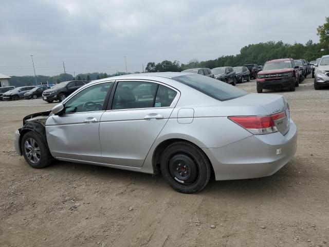 1HGCP2F68CA120371 - 2012 HONDA ACCORD SE SILVER photo 2