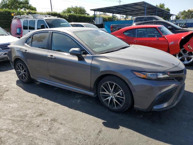 4T1G11AK3PU091796 - 2023 TOYOTA CAMRY SE NIGHT SHADE CHARCOAL photo 4