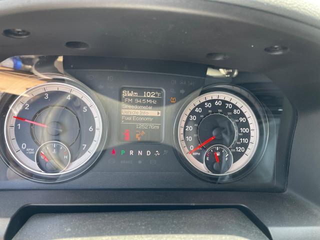 3C6RR6KG2JG249849 - 2018 RAM 1500 ST BLUE photo 8