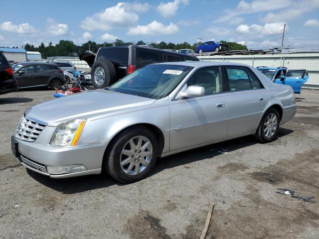 1G6KH5E64BU120524 - 2011 CADILLAC DTS PREMIUM COLLECTION SILVER photo 1